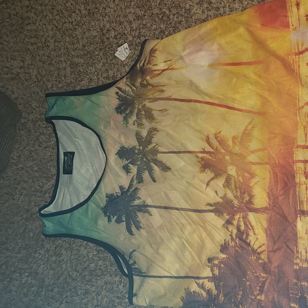 AE XXL Tank